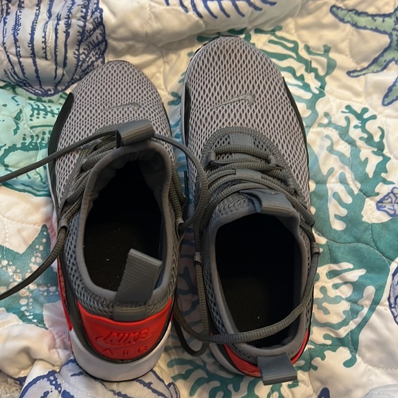 Boys 6.5Y Nike Airmax ah5211-002 - Picture 5 of 6